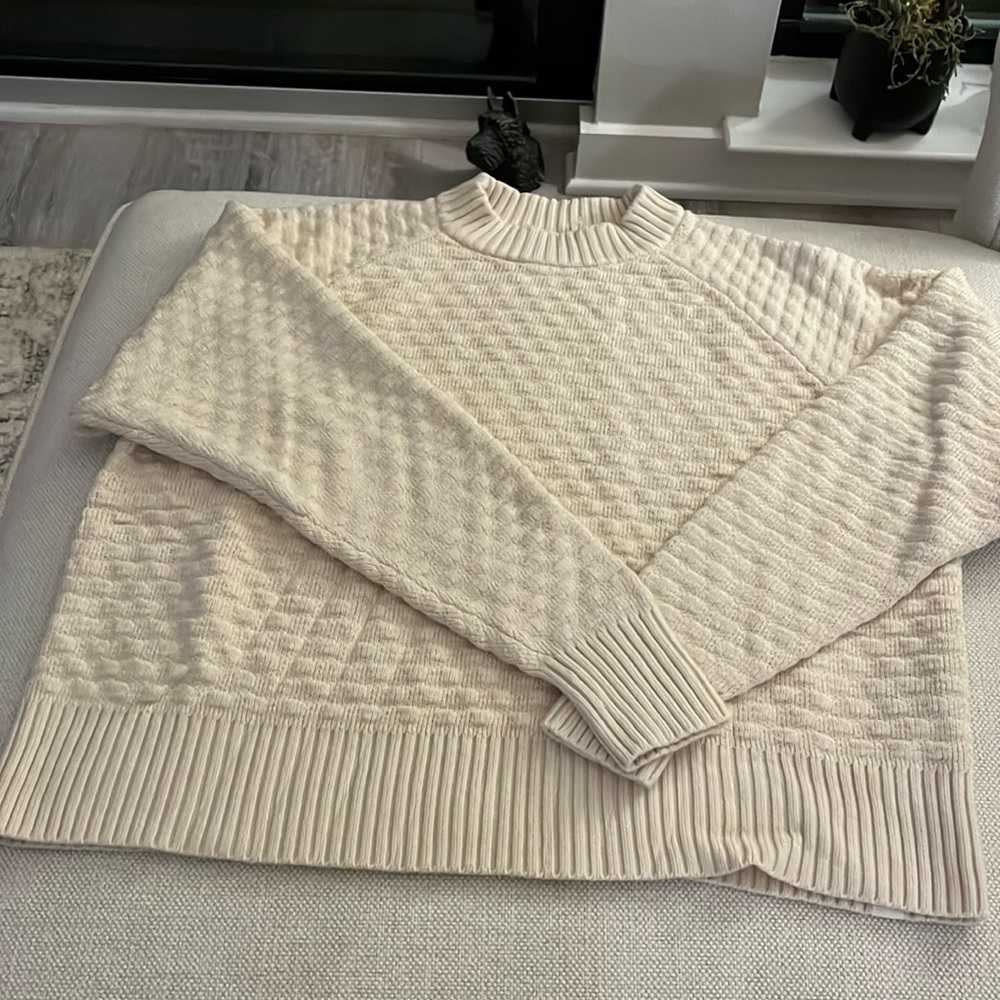 Lululemon cream colored sweater